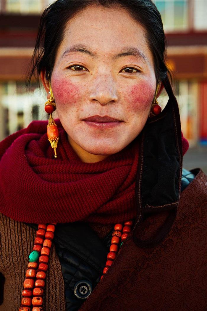 mujer-tibetana